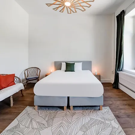 Casa de Férias Castle In With Pond Garden