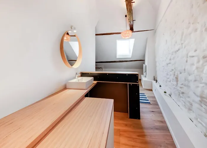 Castle In With Pond Garden *